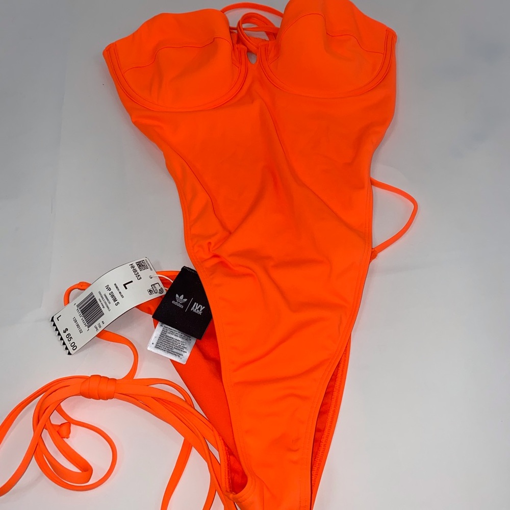 IVY PARK Swimsuit-Flex Collection